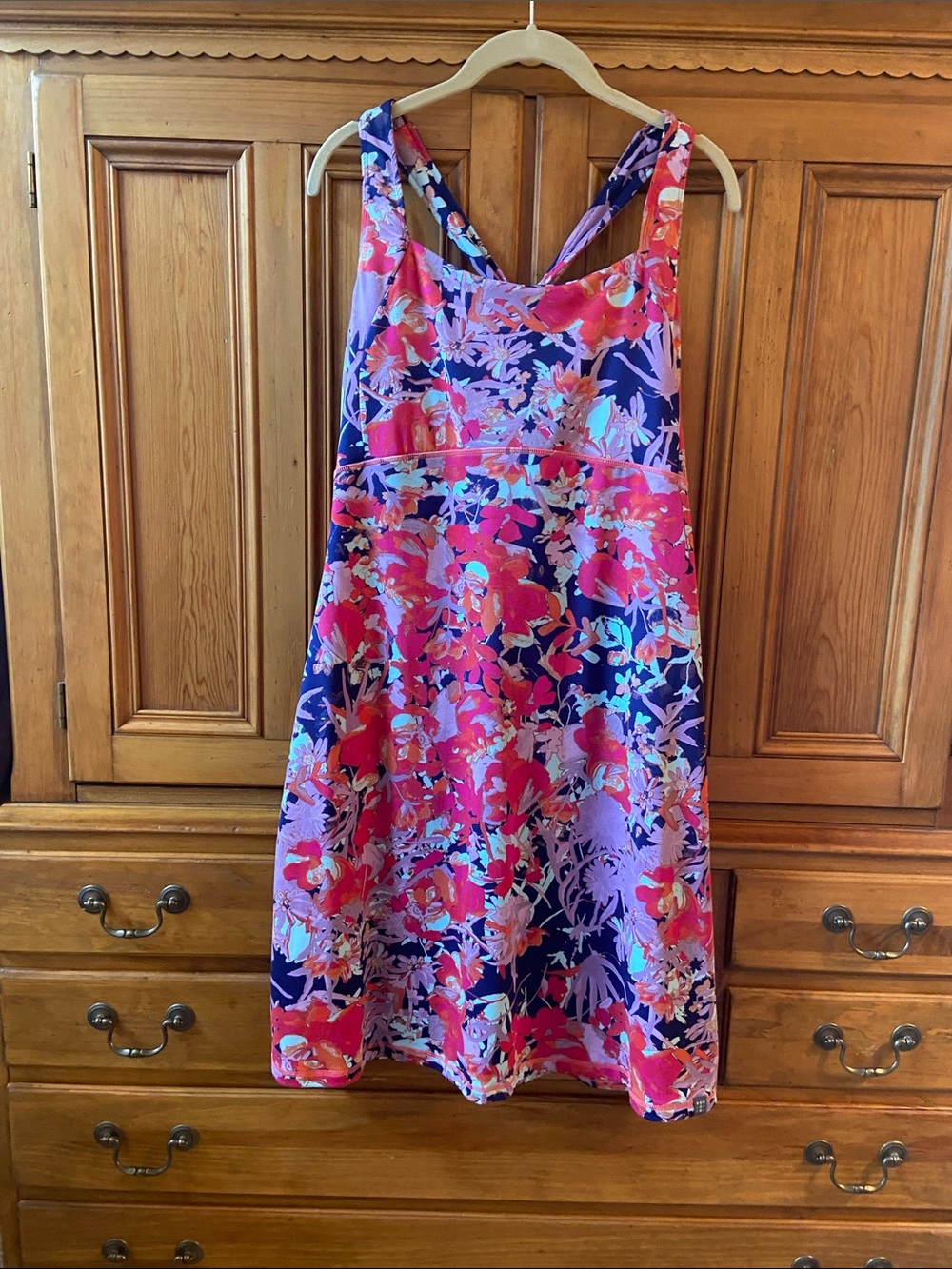 TITLE NINE XL A-Line active dress in floral with zippered pocket
